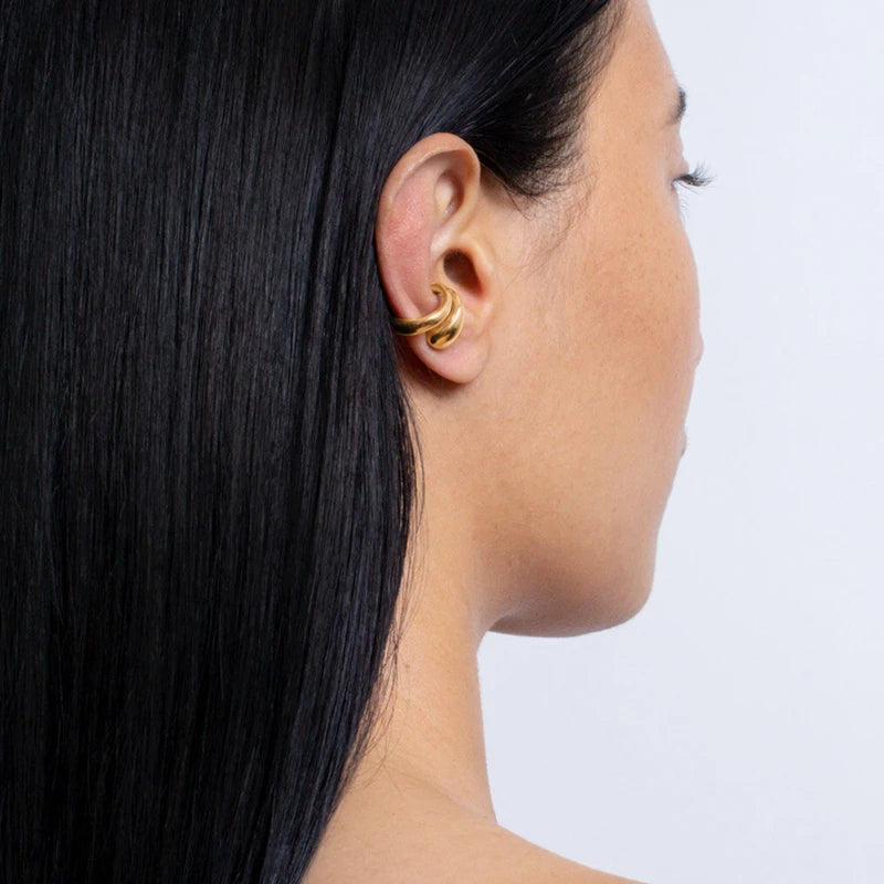 Ear cuff dorado