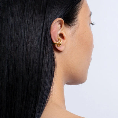 Ear cuff dorado