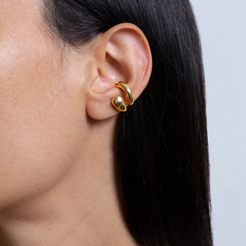Ear cuff dorado